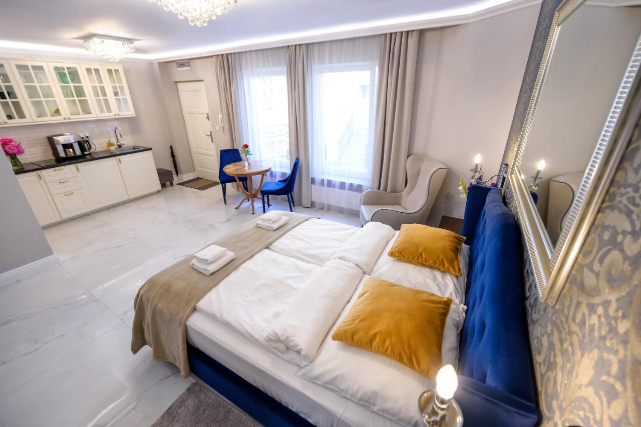 Wrona Apartamenty De Luxe Krakau Exterior foto